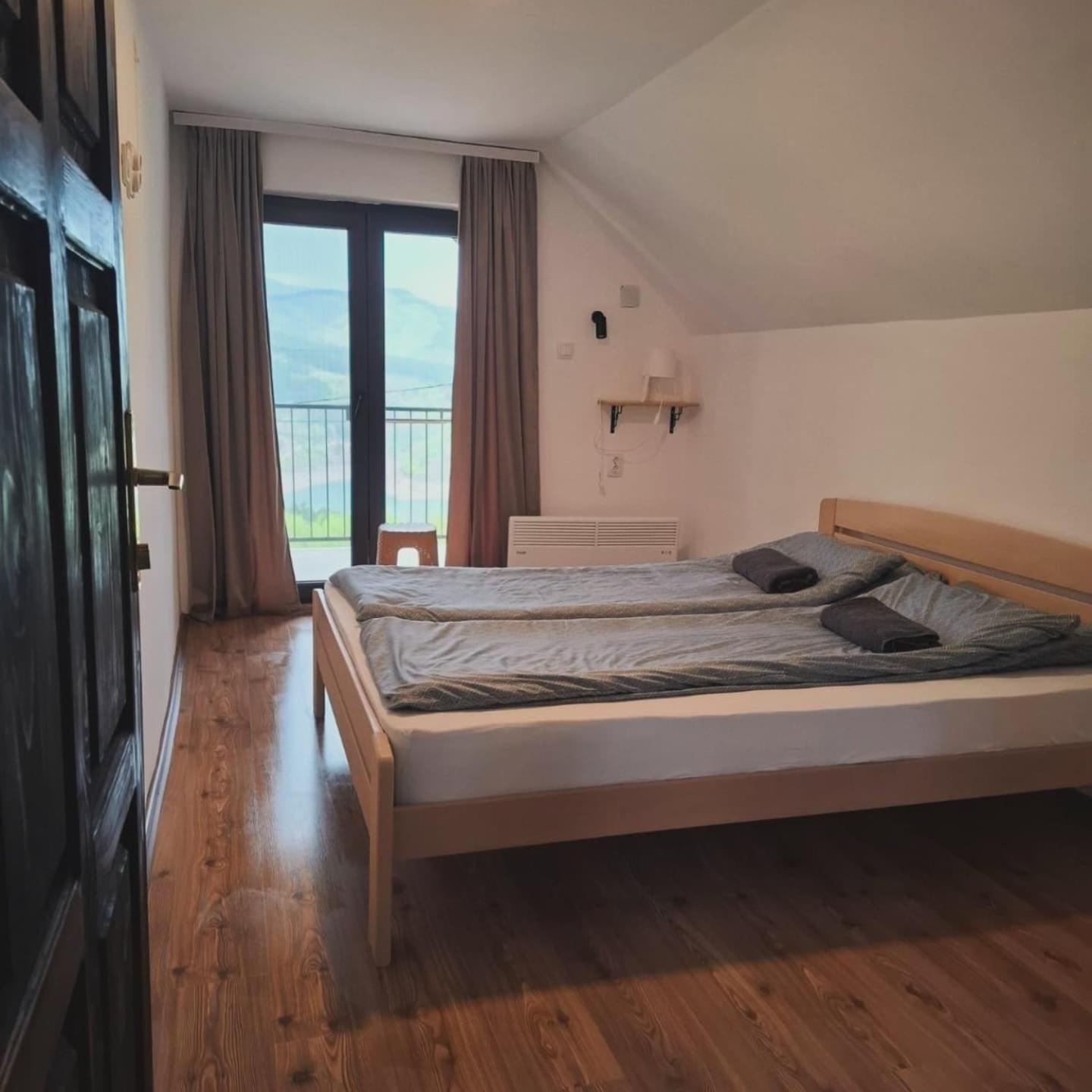 Vila Zapis - Zavojsko Jezero Pirot Exteriér fotografie